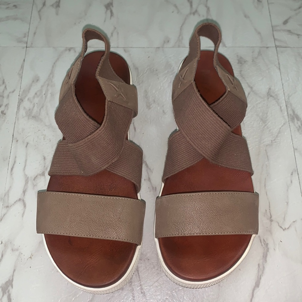 MIA strap sandal